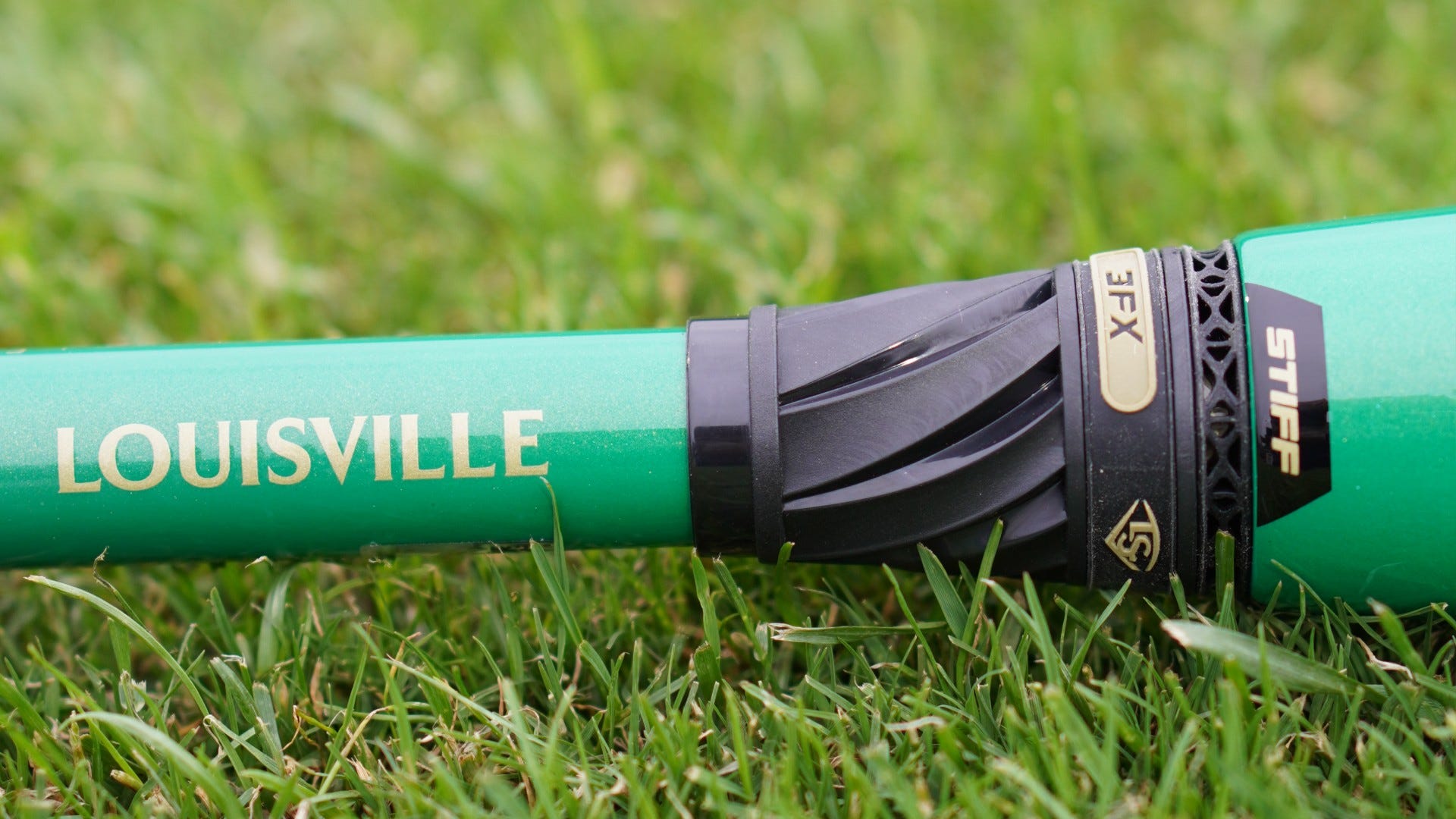 Meet the 2023 Louisville Slugger Meta BBCOR Bat Louisville Slugger
